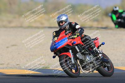 media/May-14-2023-SoCal Trackdays (Sun) [[024eb53b40]]/Turn 7 (740am)/